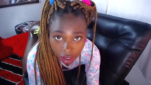 Ebony babe 18+ with a big ass is getting fucked in POV