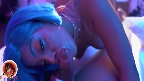 Ebony pornstar gets her pussy and mouth fucked in a black cock