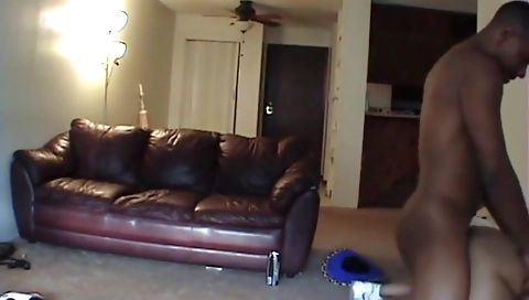 Brunette gets a big dick in her cunt in a webcam video