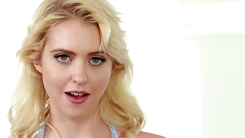 Blonde pornstar creampie in homemade interracial porn